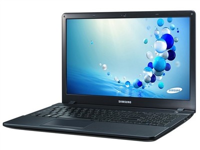 三星270E5J-X03 曜月黑設計，獨顯性能的入門級筆記本